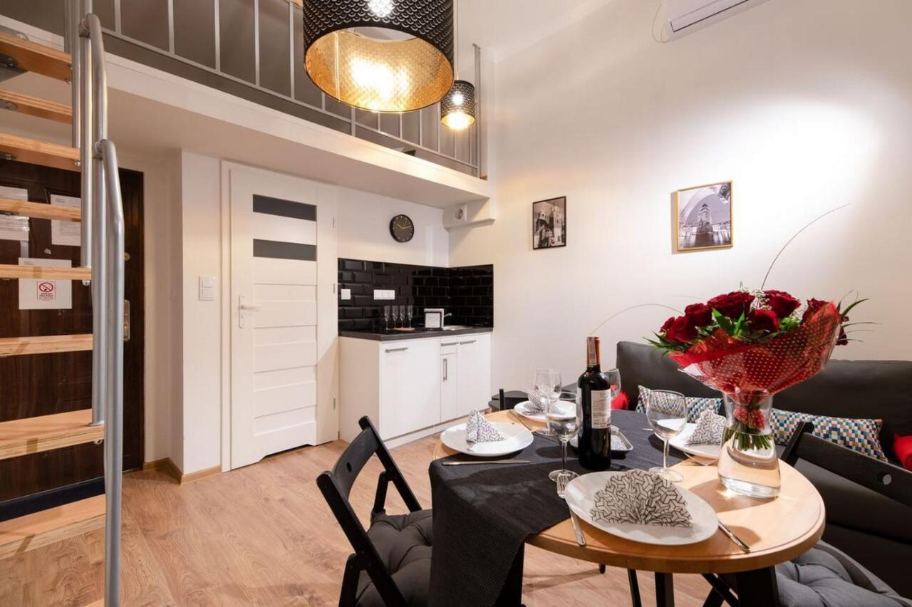 Dietla 99 Apartments - Ideal Location - In The Heart Of Krakau Buitenkant foto